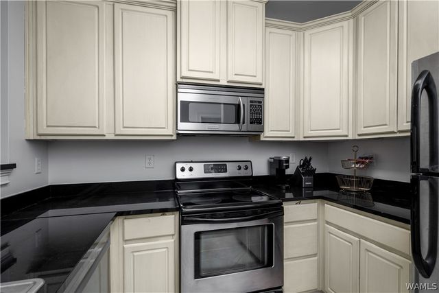 700 15th 2404, Tuscaloosa, AL 35401