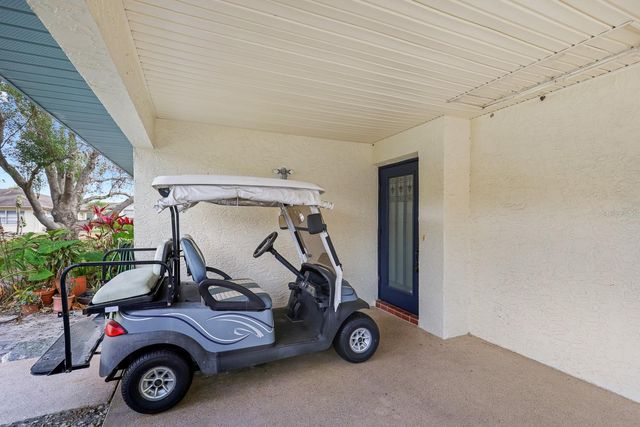 2003 HADRIAN COURT, Sun City Center, FL 33573