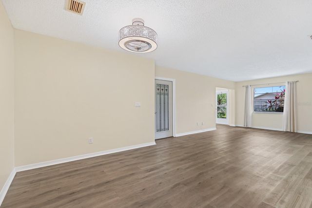 2003 HADRIAN COURT, Sun City Center, FL 33573