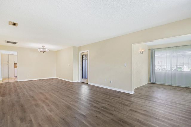 2003 HADRIAN COURT, Sun City Center, FL 33573