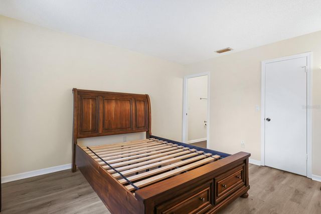 2003 HADRIAN COURT, Sun City Center, FL 33573