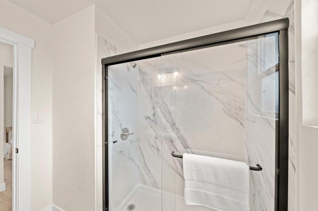 8024 33rd Ave, Sacramento, CA 95824