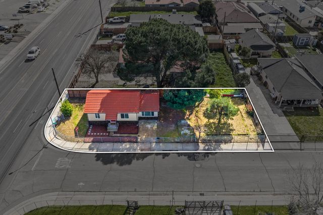 8024 33rd Ave, Sacramento, CA 95824