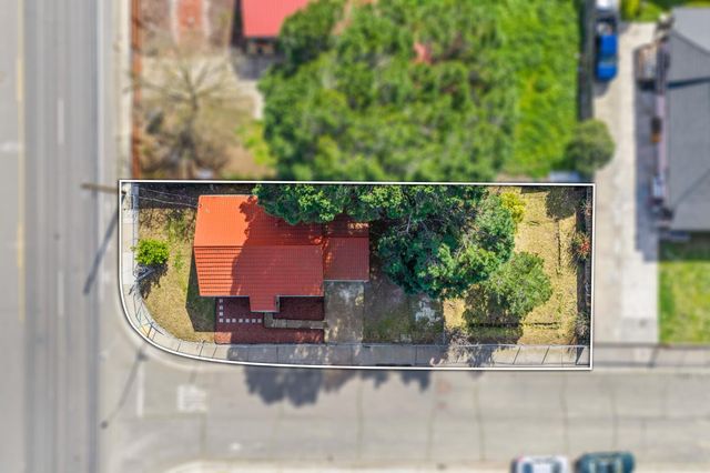 8024 33rd Ave, Sacramento, CA 95824