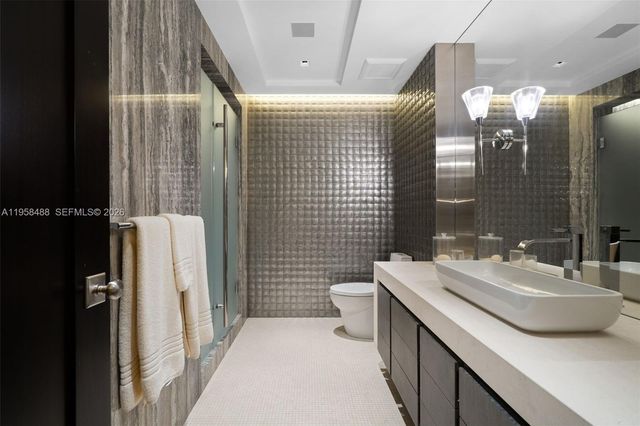 9999 Collins Ave 3E, Bal Harbour, FL 33154