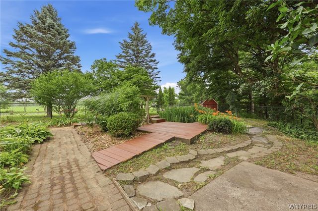 13500 North Road, Alden, NY 14004