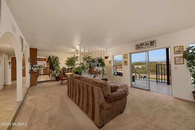 4975 N Camino Esplendora, Tucson, AZ 85718