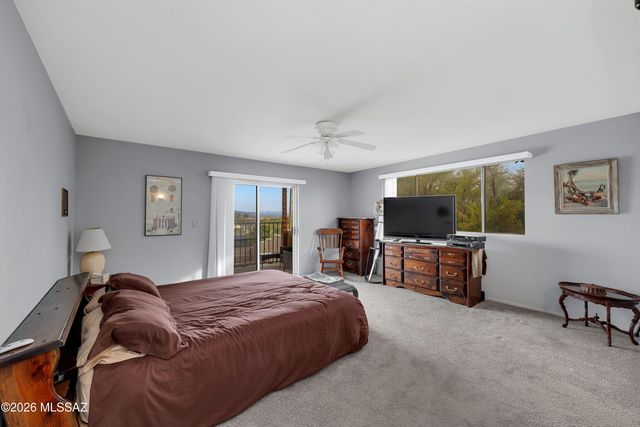 4975 N Camino Esplendora, Tucson, AZ 85718