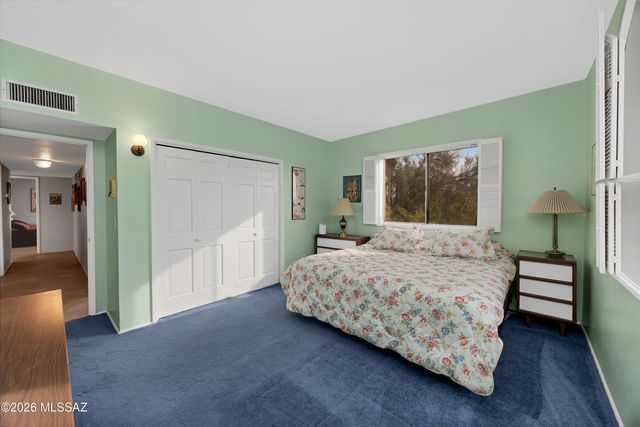 4975 N Camino Esplendora, Tucson, AZ 85718