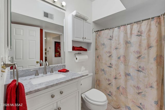 4975 N Camino Esplendora, Tucson, AZ 85718