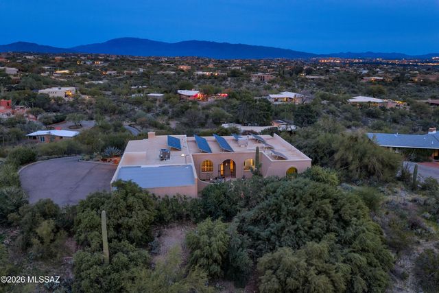 4975 N Camino Esplendora, Tucson, AZ 85718