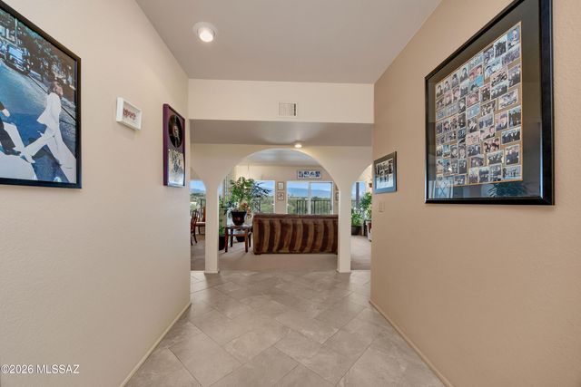 4975 N Camino Esplendora, Tucson, AZ 85718