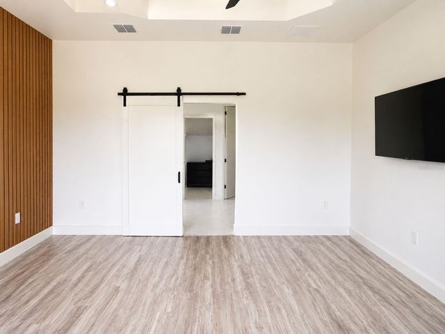 29121 CAN DO LANE, Tavares, FL 32778
