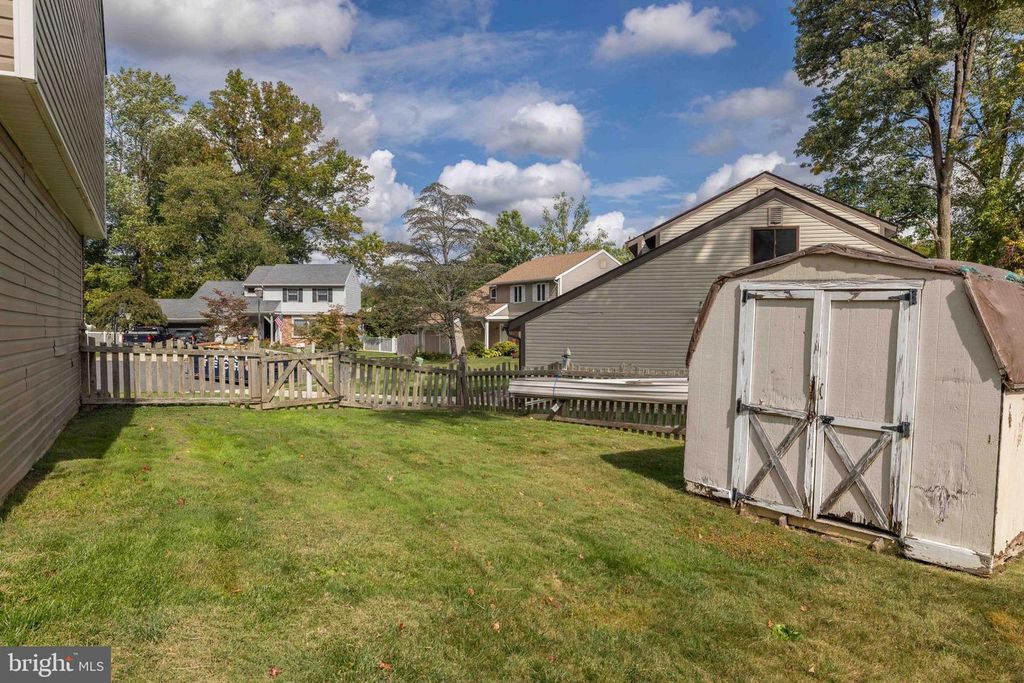 Image 36 of property listing at 1917 W ZABENKO DR, Wilmington, DE 19808