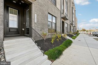 2506 W PENINSULA DR #301A, Baltimore, MD 21230