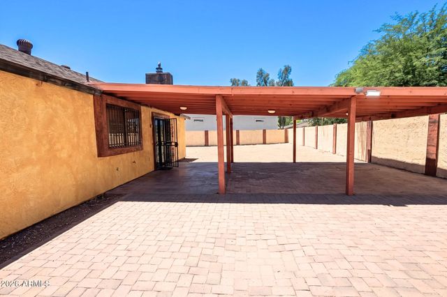 3452 N 67TH Drive, Phoenix, AZ 85033