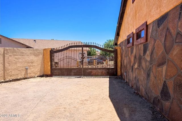 3452 N 67TH Drive, Phoenix, AZ 85033