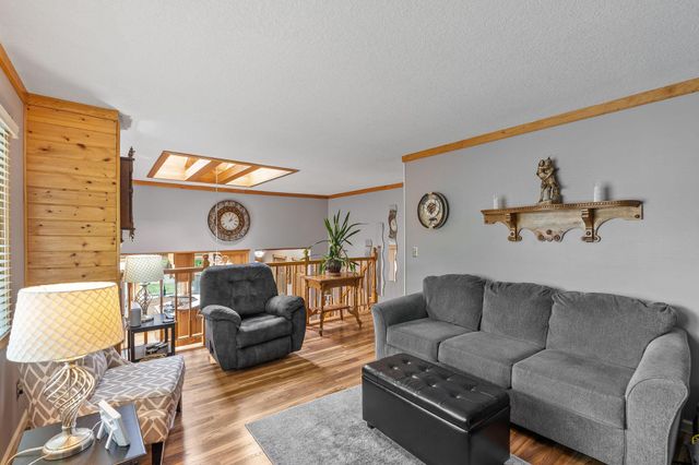 2969 120th Avenue NW, Coon Rapids, MN 55433