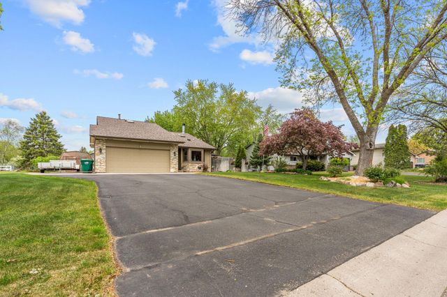 2969 120th Avenue NW, Coon Rapids, MN 55433