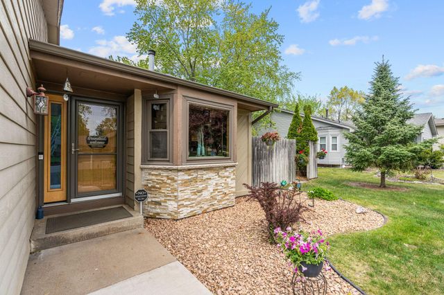 2969 120th Avenue NW, Coon Rapids, MN 55433