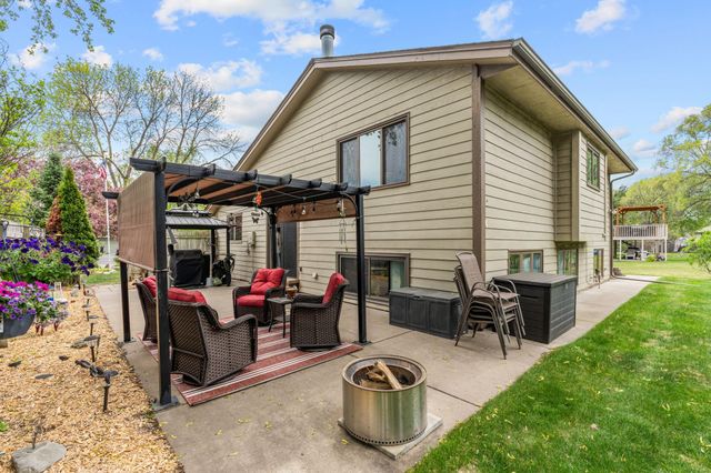 2969 120th Avenue NW, Coon Rapids, MN 55433