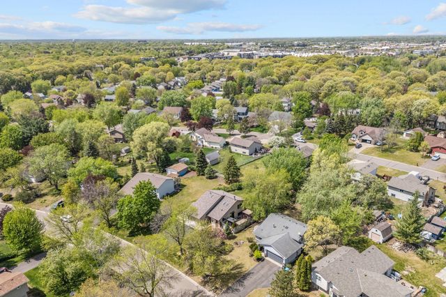 2969 120th Avenue NW, Coon Rapids, MN 55433