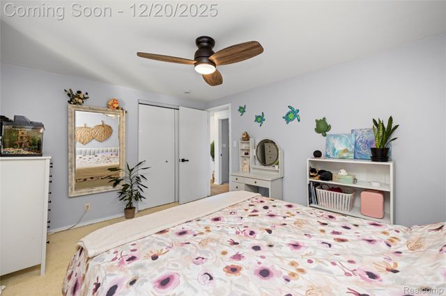 38027 Mallast Street, Harrison Charter Township, MI 48045