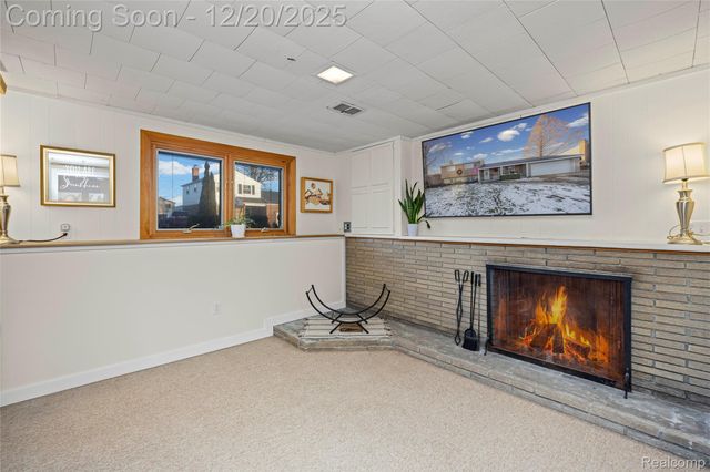 38027 Mallast Street, Harrison Charter Township, MI 48045