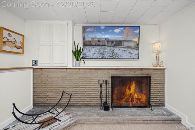 38027 Mallast Street, Harrison Charter Township, MI 48045