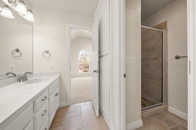 744 Longmeadow Lane, Edmond, OK 73003