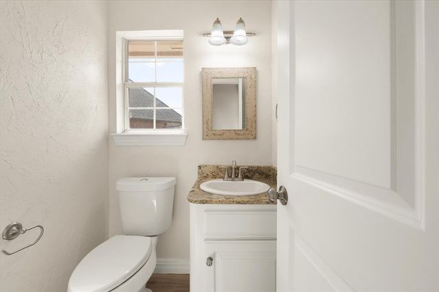 744 Longmeadow Lane, Edmond, OK 73003