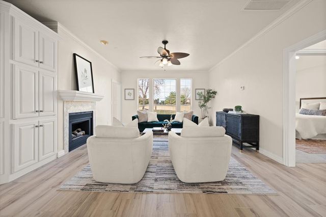 744 Longmeadow Lane, Edmond, OK 73003