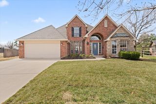 744 Longmeadow Lane, Edmond, OK 73003