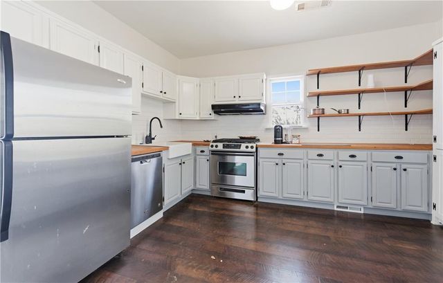 524 Hempstead Street, Scottdale, GA 30079