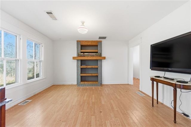 524 Hempstead Street, Scottdale, GA 30079