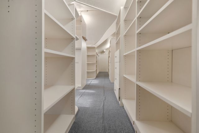 518 South Street, West Dundee, IL 60118