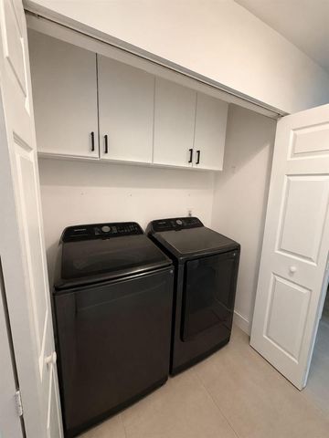 1842 EDGEWATER Drive, Boynton Beach, FL 33436