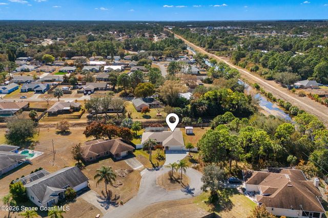 100 Echo Court SE, Palm Bay, FL 32909