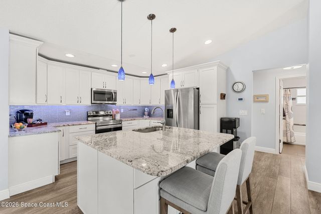 100 Echo Court SE, Palm Bay, FL 32909