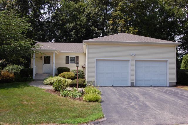25 Indian Hill Road, Montville, CT 06382