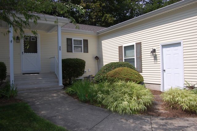 25 Indian Hill Road, Montville, CT 06382
