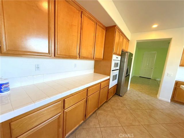 3100 Mill Ridge, Hemet, CA 92545