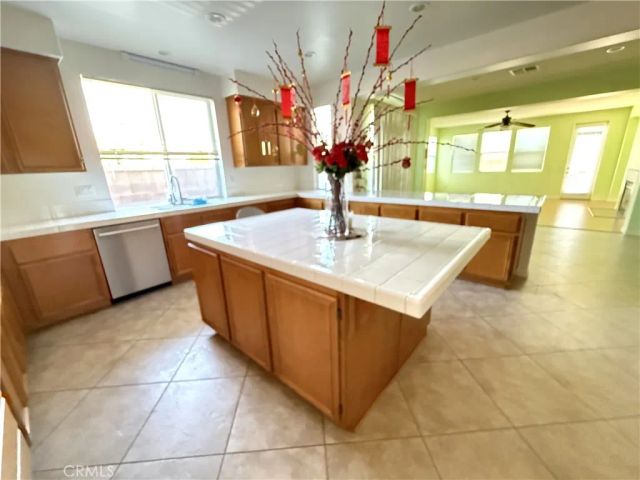 3100 Mill Ridge, Hemet, CA 92545