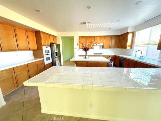 3100 Mill Ridge, Hemet, CA 92545