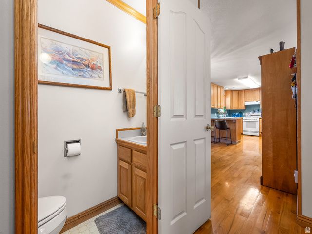 598 W 1600 N, Mapleton, UT 84664