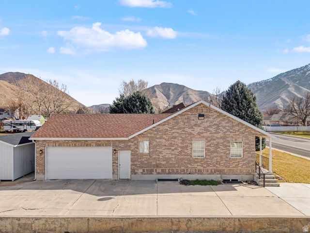 598 W 1600 N, Mapleton, UT 84664