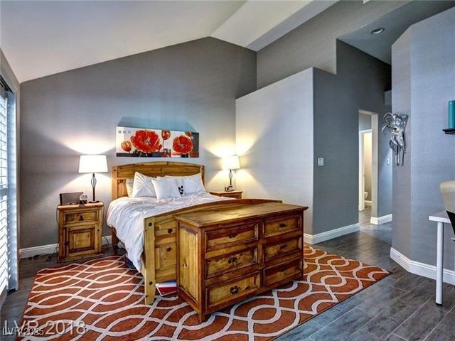 7061 Bright Springs Court, Las Vegas, NV 89113