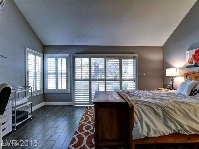 7061 Bright Springs Court, Las Vegas, NV 89113