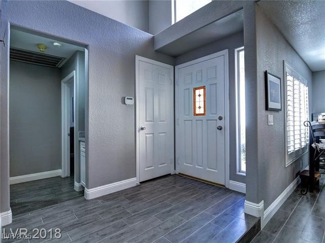 7061 Bright Springs Court, Las Vegas, NV 89113