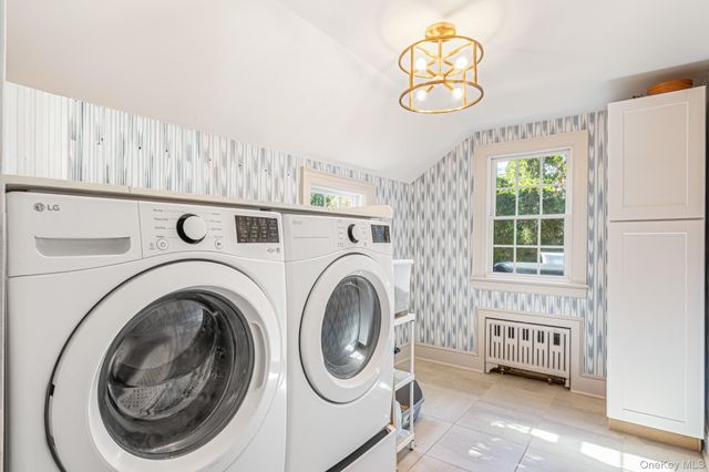 38 Prospect Avenue, Garden City, NY 11530